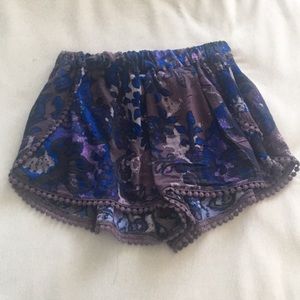 Floral mini shorts